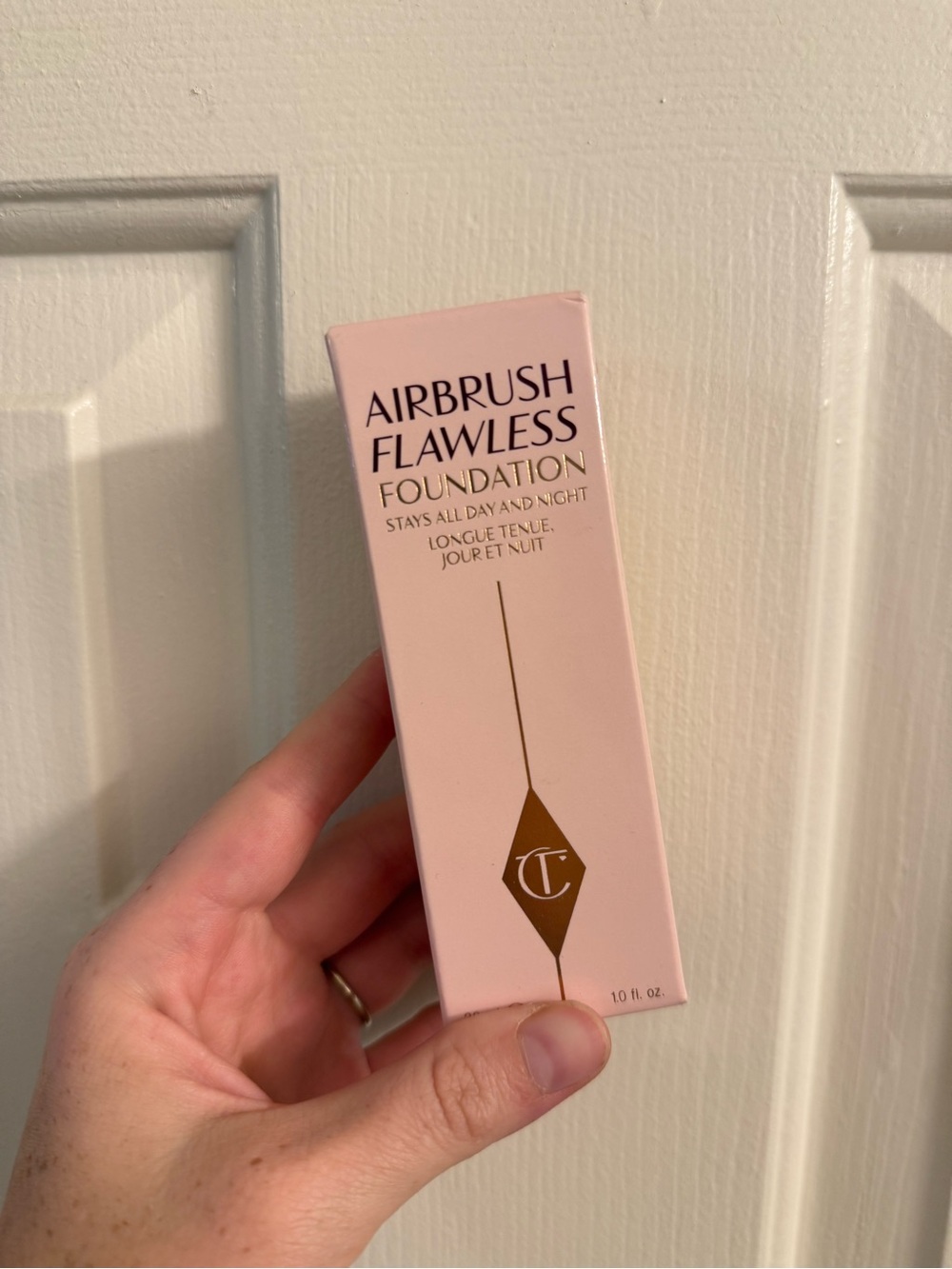 Charlotte Tilbury Airbrush Flawless Foundation shade 3- Cool